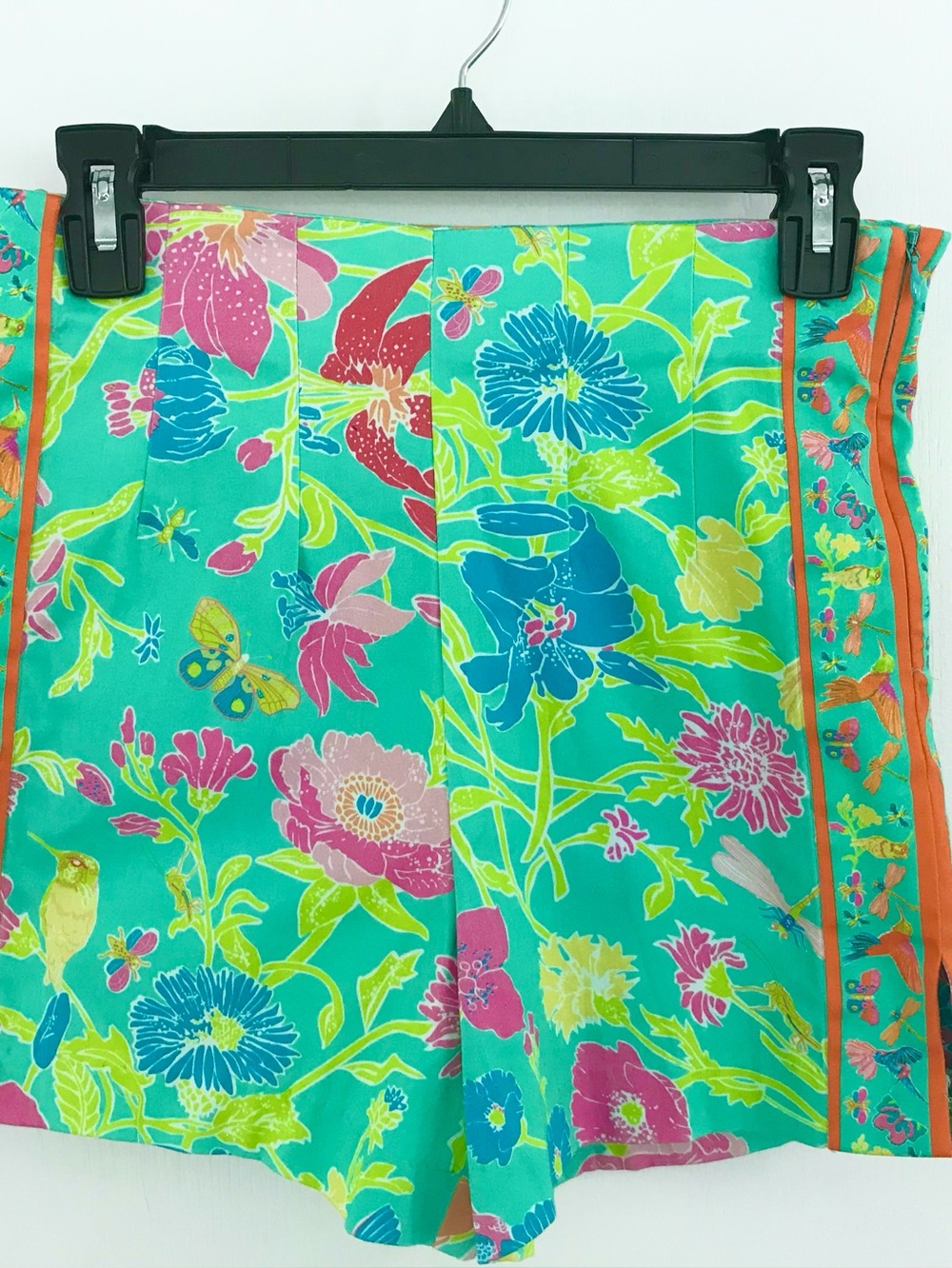 NEW Gretchen Scott Designs Floral High-Waisted “Birds and Bees” Shorts
